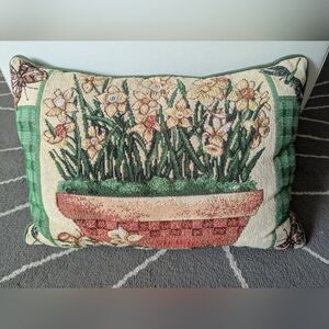 Vintage Daffodil "Narcissus" Needlepoint Pillow